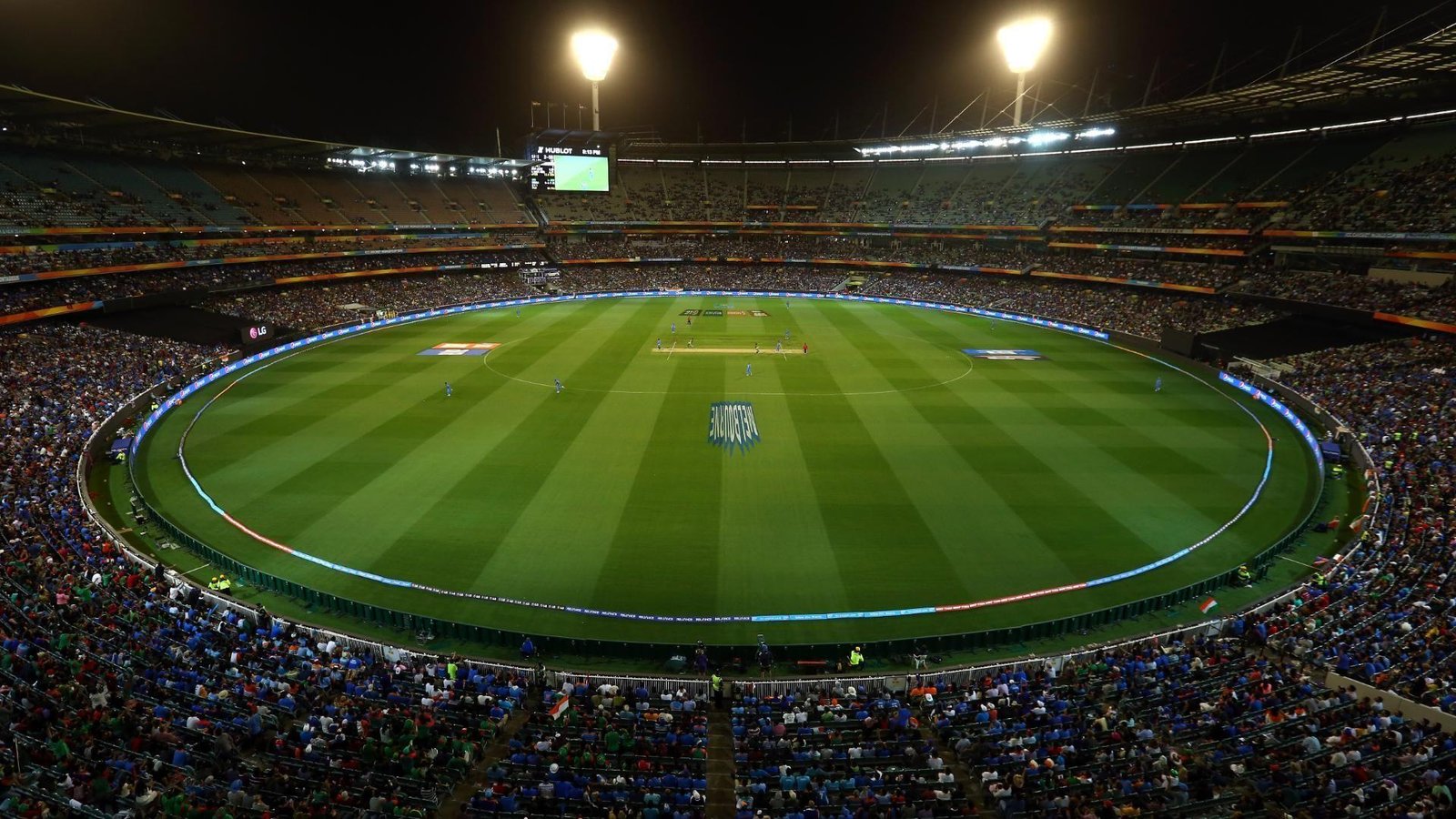 India vs England test series 2025 "india match updates news"ऑस्ट्रेलिया का घर के बाहर पहला डे-नाइट टेस्ट आज से
