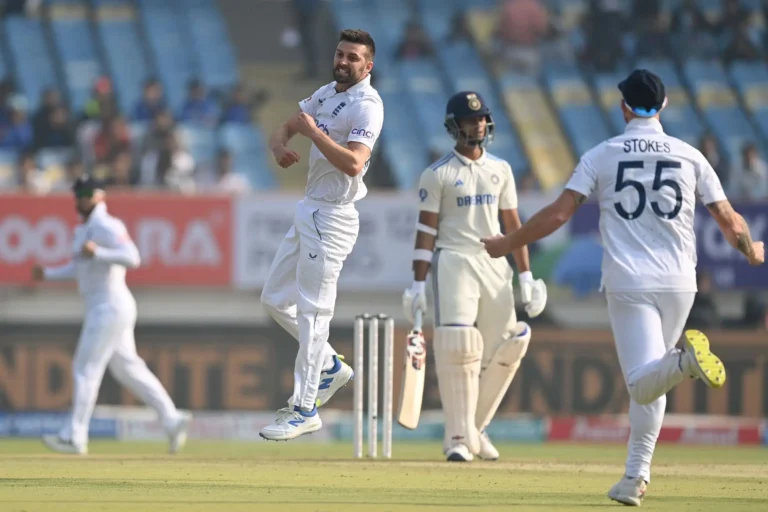 IND vs ENG: इंग्लैंड के इस स्पिनर को 8 साल के बाद मिला इंटरनेशनल विकेट, जायसवाल को किया आउट