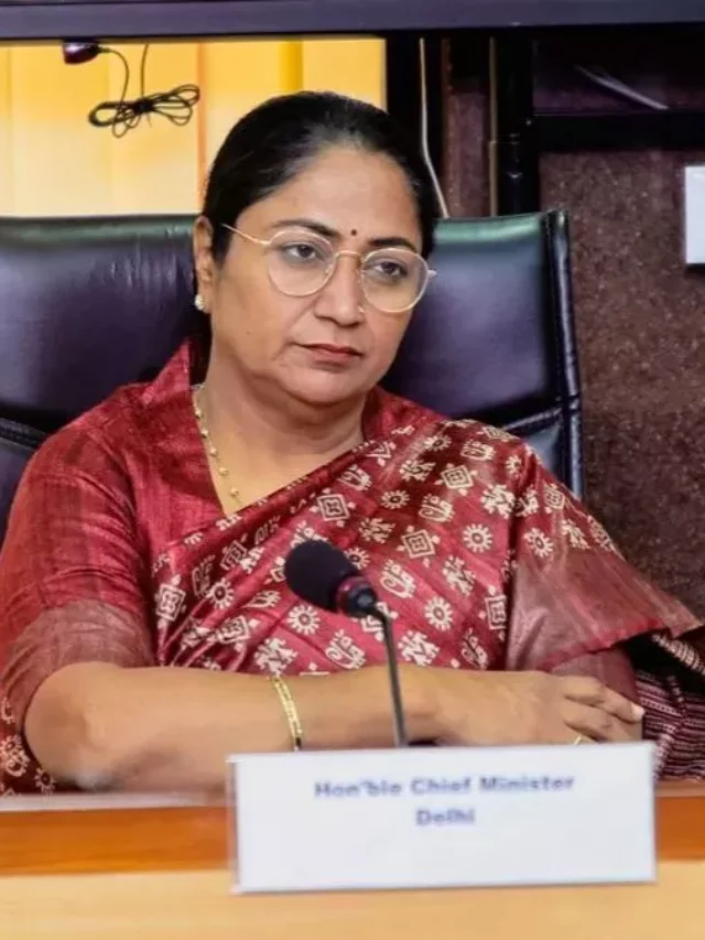 CM Rekha Gupta पर हमला करने वाला निकला डॉग लवर,